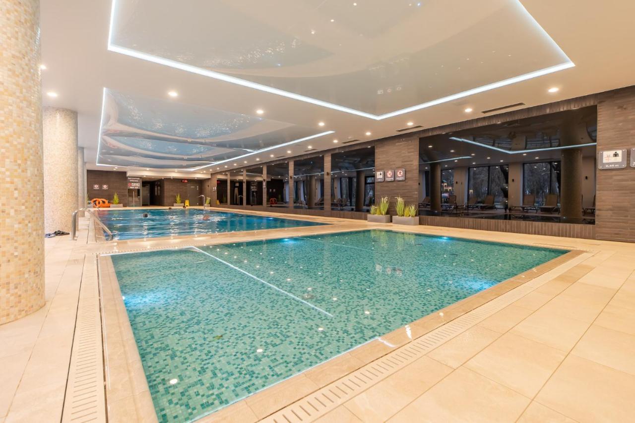 Apartamenty Fenomen - Baltic, Nadmorskie Tarasy, Free Parking, Swimming Pool, Sauna And Other! Kolobrzeg Bagian luar foto